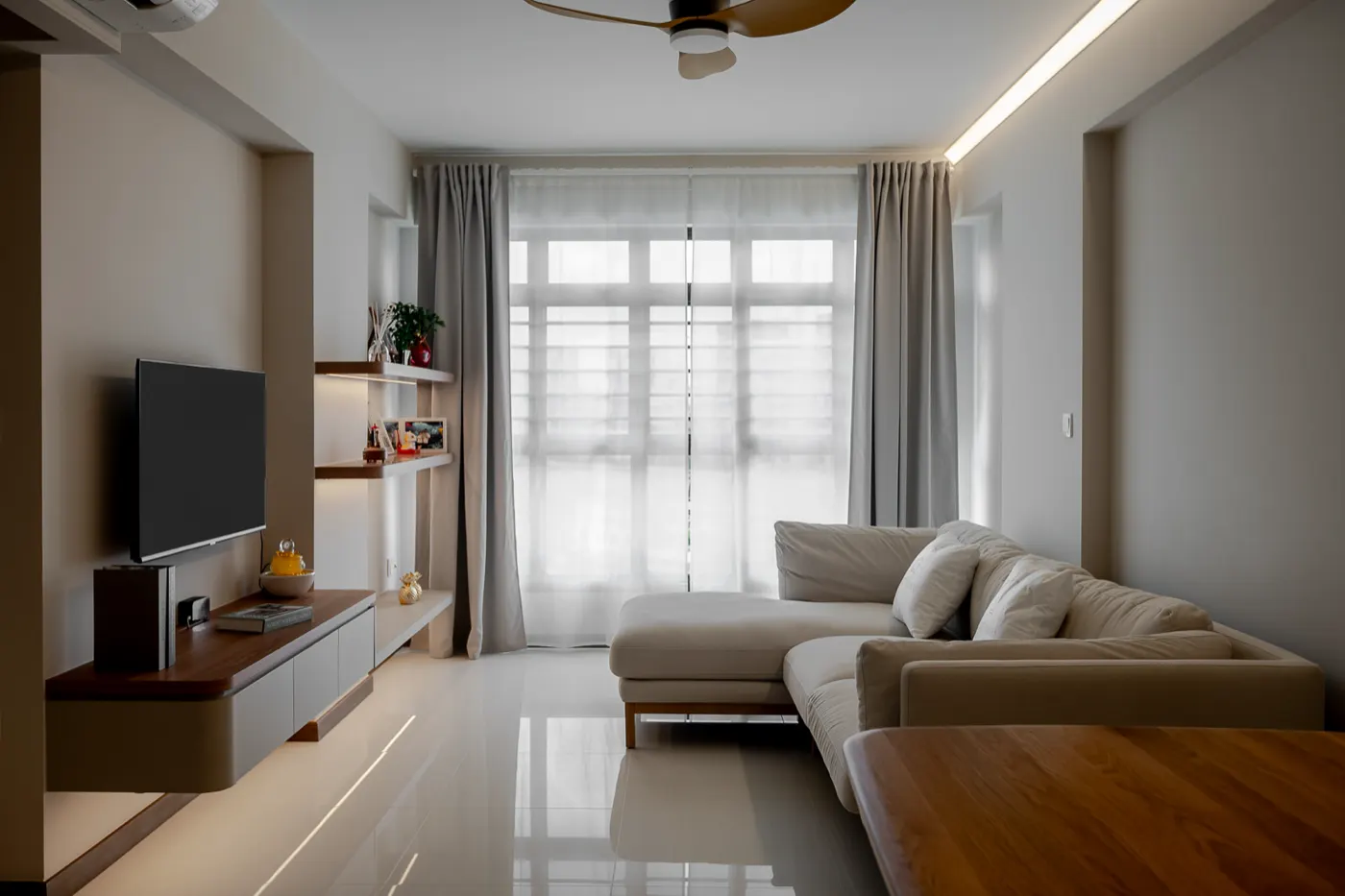 Bright living room with sheer curtains, Tengah Drive